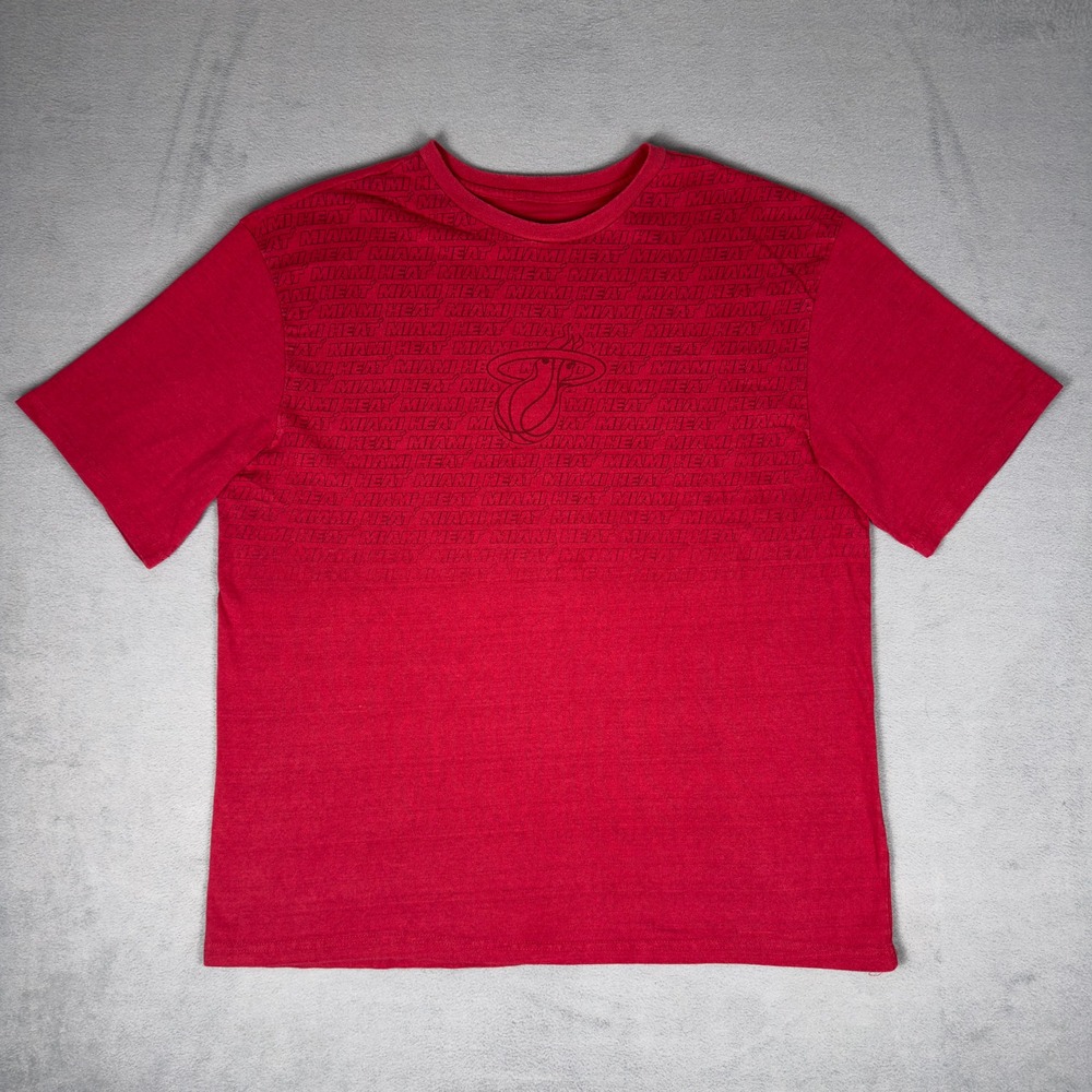 NBA Miami Heat All Over Print T-Shirt Red Flaming Logo Mens XL Short Sleeve Tee